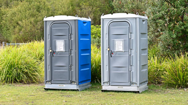 Best ADA-Compliant Portable Toilet Rental  in Bee Ridge, FL